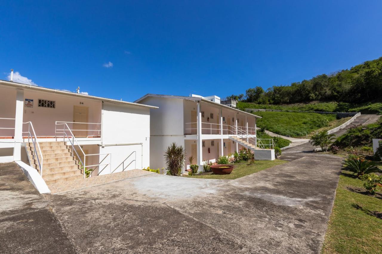 מון רוג' Siesta Hotel מראה חיצוני תמונה