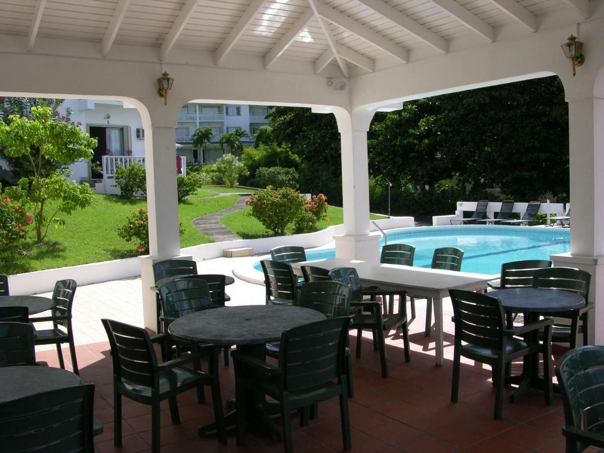 מון רוג' Siesta Hotel מראה חיצוני תמונה